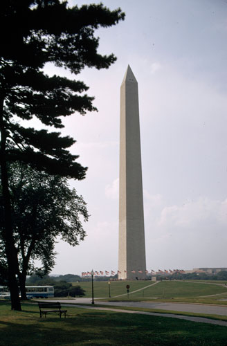 3-Washington-Monunment-Longstreth-ML09-002