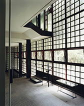 Maison de Verre interior